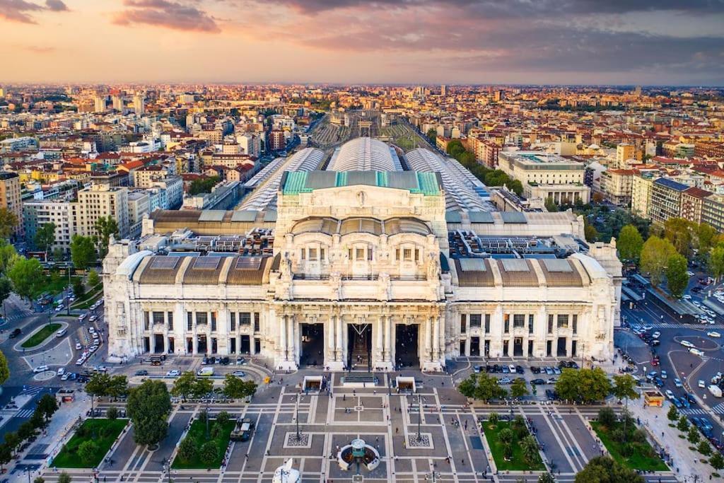 Duomo-Isola- Garibaldi The Swing Home Милано Екстериор снимка